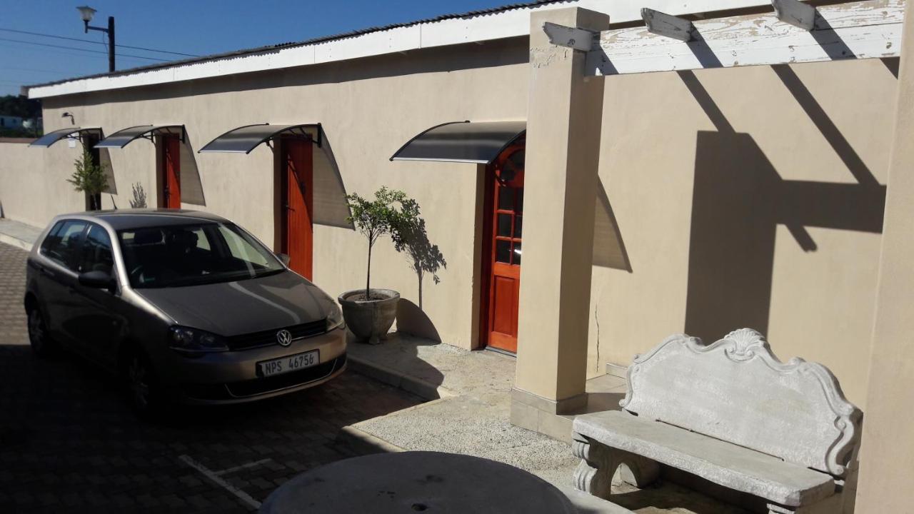 Emampingeni Lodge Bizana ภายนอก รูปภาพ